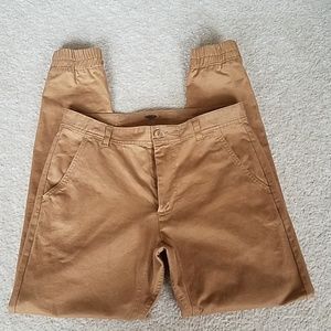EUC Old Navy khaki joggers pants